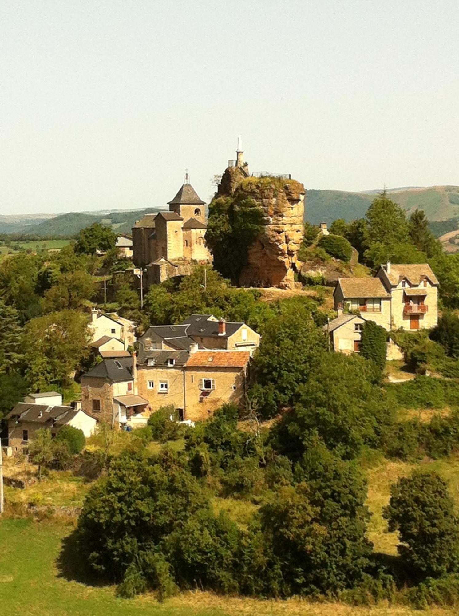 L'Echappee Belle, Vue Panoramique Sur La Campagne Villa Saint-Saturnin-de-Lenne Bagian luar foto